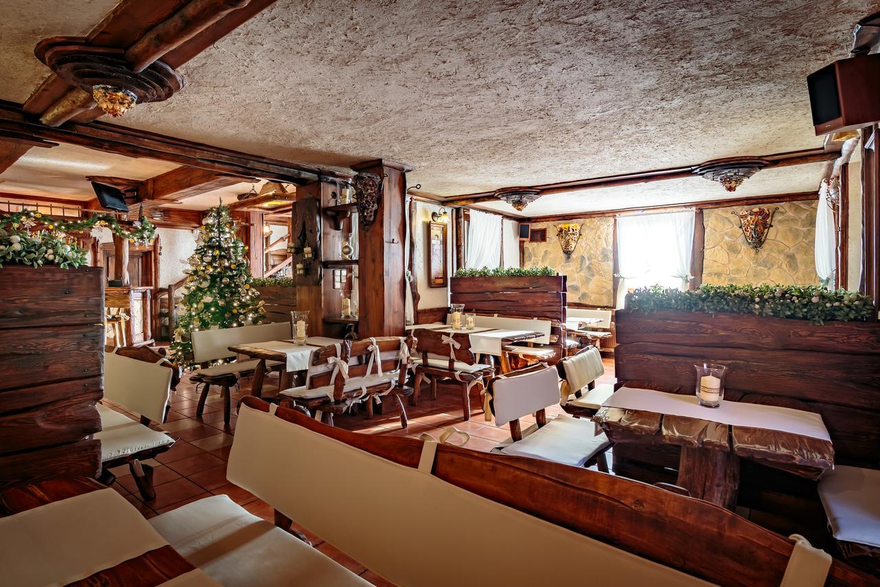 Hotel - Karczma Klimtowka Wolbrom Exteriér fotografie